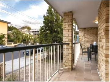 Cheap 2/41 Rialto Street, COORPAROO Apartment for rent Listed.