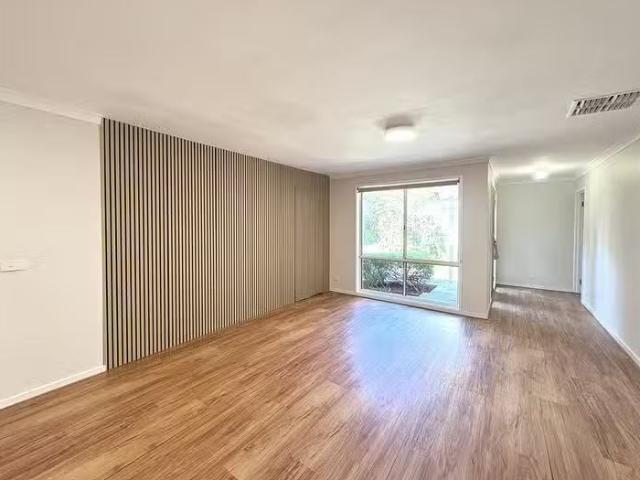 Charming 2/495 Waverley Road, Mount Waverley, VIC 3149