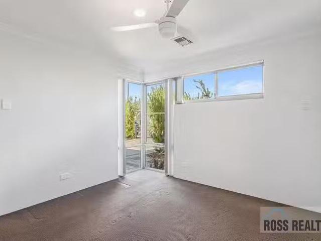 Deal! 24 Allardice Road, Midvale, WA 6056