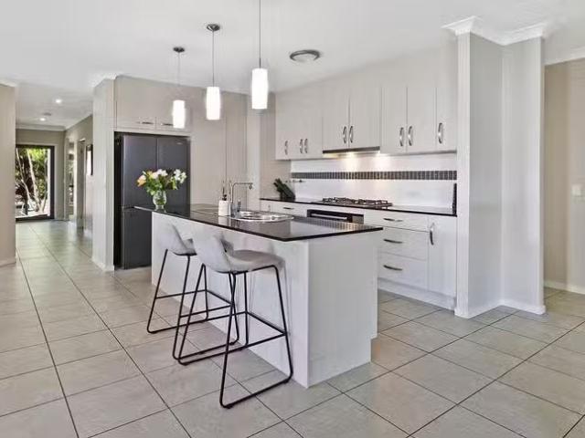 Rental! 24 Dorretti Circuit, Upper Coomera, QLD 4209