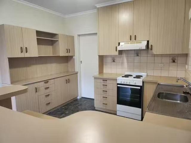 Unique 24 Leworthy Street, Victor Harbor, SA 5211