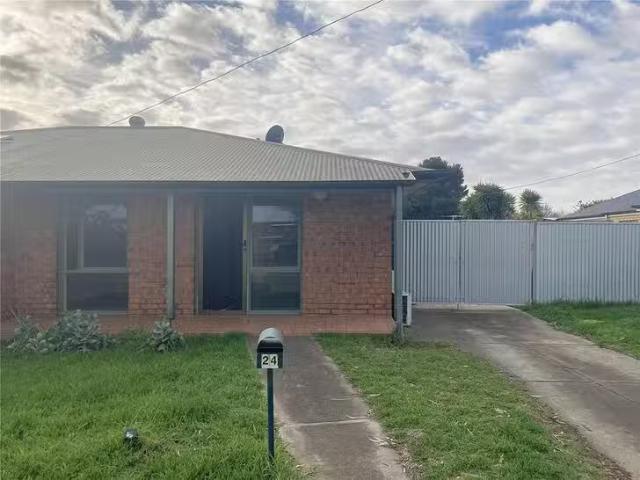Just in! 24 Railway Terrace, Kilburn, SA 5084