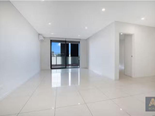 Deal! 25/304 Great Western Highway, Wentworthville Apartment f.