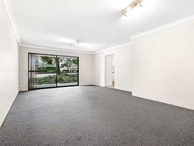 Deal! 25/87 89 Flora Street, Sutherland, NSW 2232