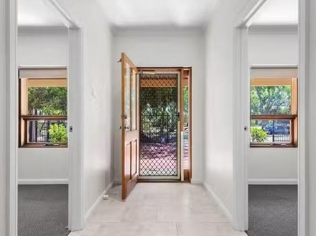 Cozy 2/5 Augusta Square, Smithfield, SA 5114