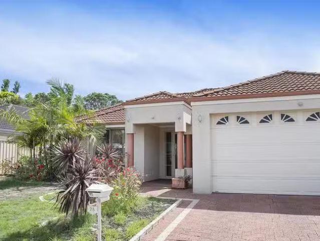 Just in! 25 Clover Crescent, Busselton, WA 6280
