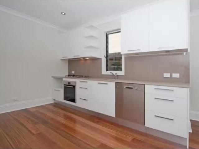Charming 25 Holmwood Street, Newtown House for rent Listed by.