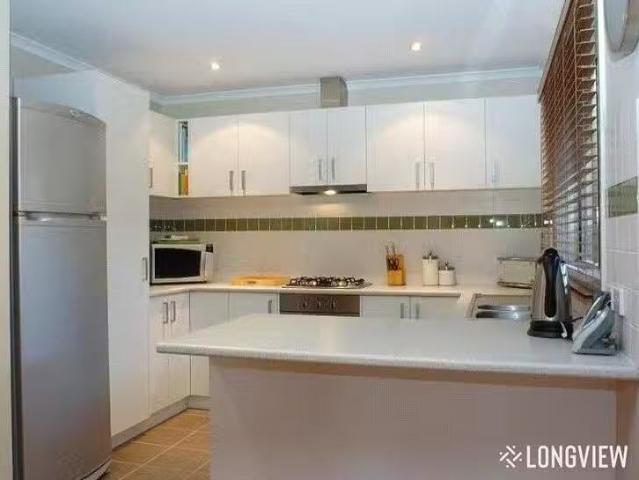 Cheap 2/5 Kalimna Street, Carrum, VIC 3197