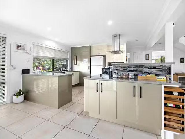Charming 25 Lachlan Drive, Coomera, QLD 4209