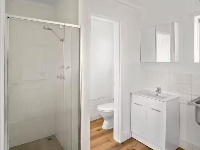 Nice 26/2 Rand Court, Withers, WA 6230