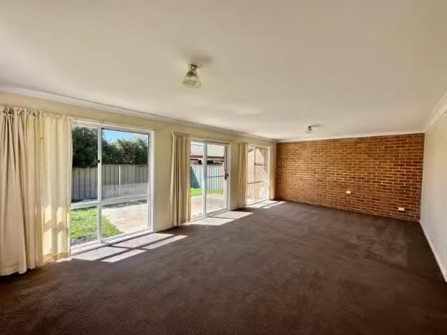 Charming 2/6 Pointsfield Place, Armidale Apartment for rent L.