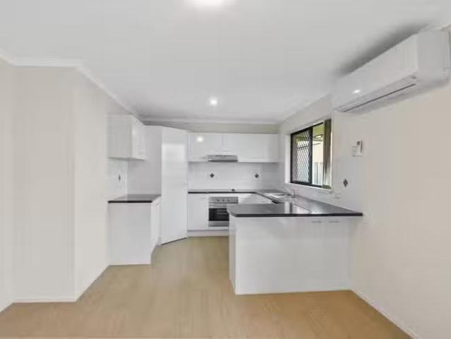 Deal! 26 Springbrook Street, Caloundra West, QLD 4551