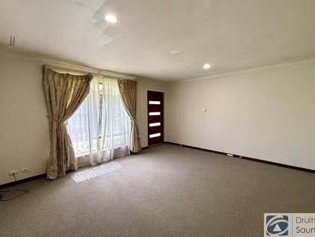Cheap 27 Blackdown Way, Karrinyup, WA 6018