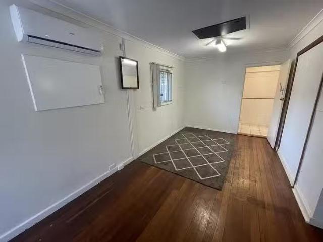 For Rent! 27 Heathcroft Road, Balga, WA 6061