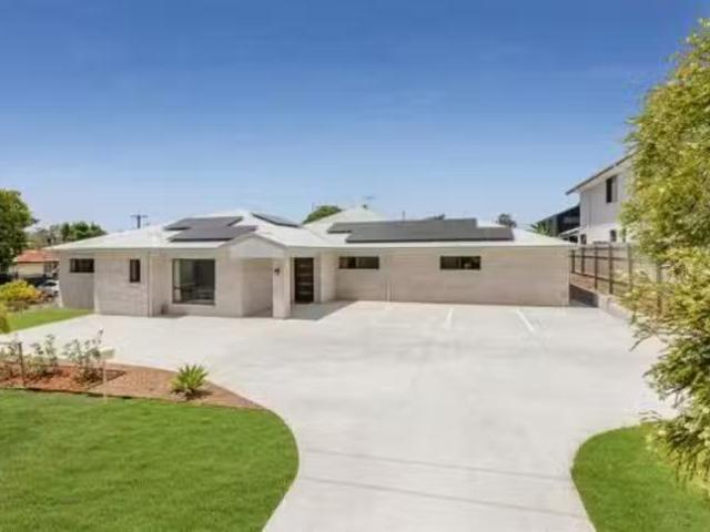 Cozy 27 Lynton Street, Upper Mount Gravatt, QLD 4122