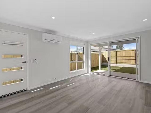Deal! 2/7 Seaspray Court, Deception Bay, QLD 4508