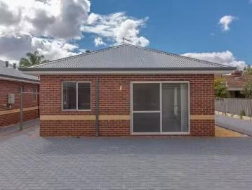 Charming 2/7A Bromley Street, Beckenham, WA 6107
