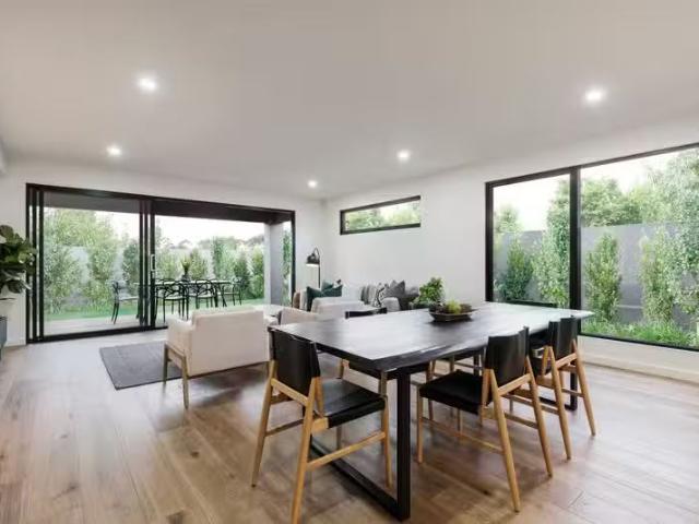 Charming 27B River Street, Maribyrnong VIC 3032