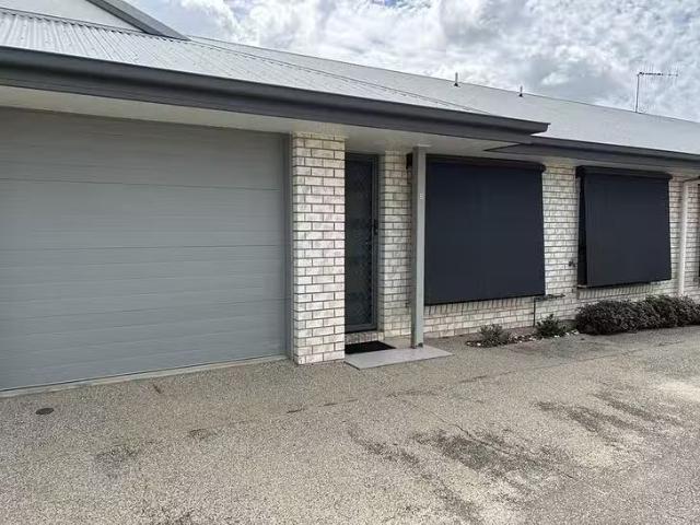 Unique 2/84 Woondooma Street, Bundaberg West, QLD 4670