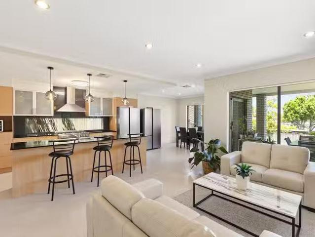 Nice 286 Troughton Road, Coopers Plains, QLD 4108