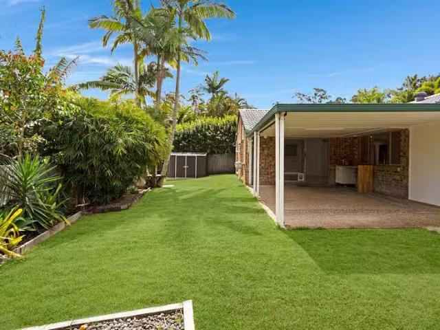 For Rent! 28 Open Drive, Arundel, QLD 4214