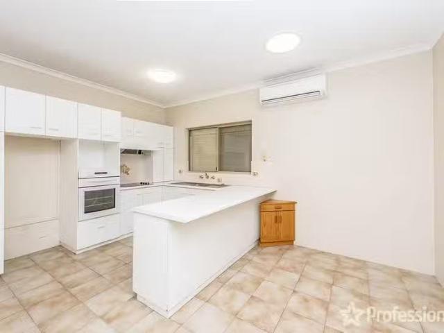 New 28 Holland Street, Geraldton, WA 6530