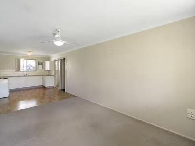 Nice 2/8 Jacques Court, Bargara, QLD 4670