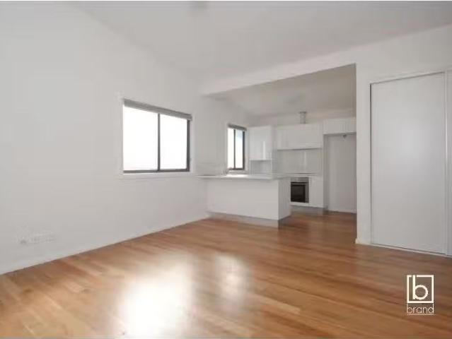 Deal! 28a Lavinia St, FORRESTERS BEACH House for rent Listed.