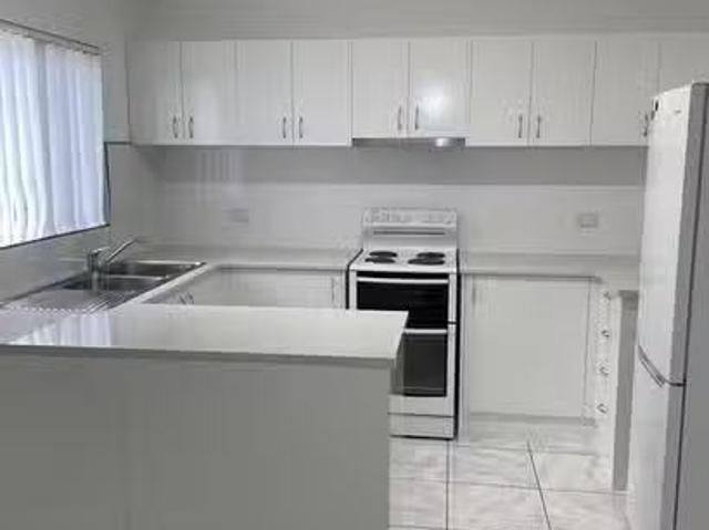 For Rent! 29/3 Eshelby Drive, Cannonvale, QLD 4802