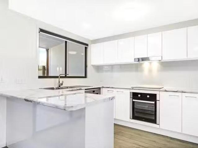 Deal! 29/44 Fairmeadow Road, Nambour, QLD 4560