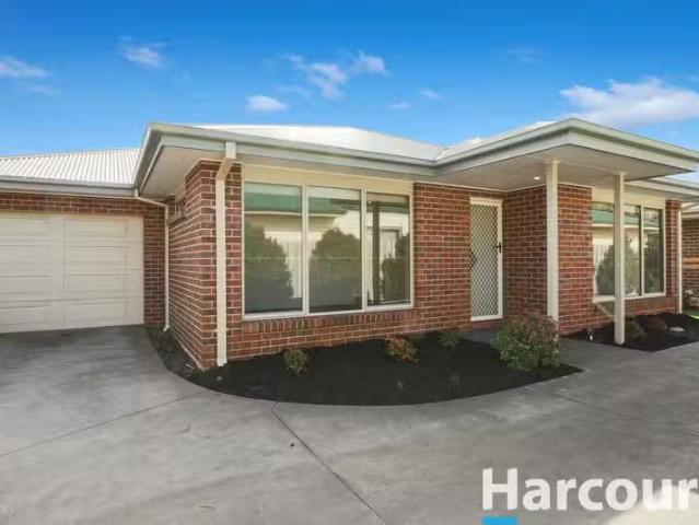 Nice 2/94 Longwarry Road, DROUIN, VIC 3818 House for Rent