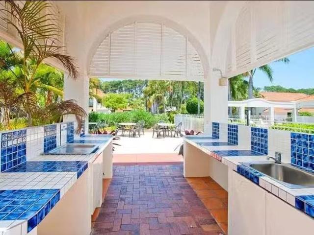 Charming 29/60 76 Caseys Road, Hope Island, QLD 4212