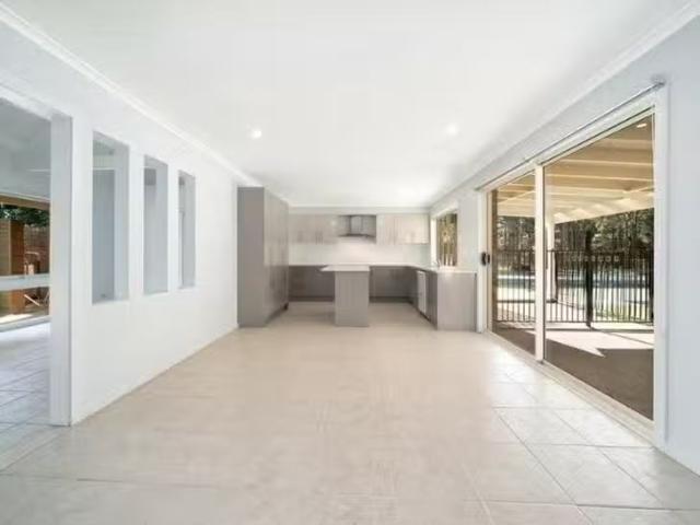 Rental! 29 Cranstons Road, Middle Dural, NSW 2158