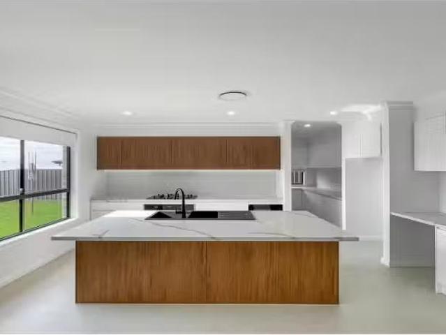 Just in! 29 Hone Creek Drive, Mudgee House for rent Listed by.