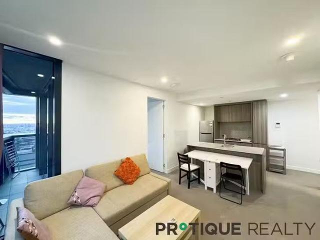 Deal! 2008/160 Victoria Street, Carlton, VIC 3053