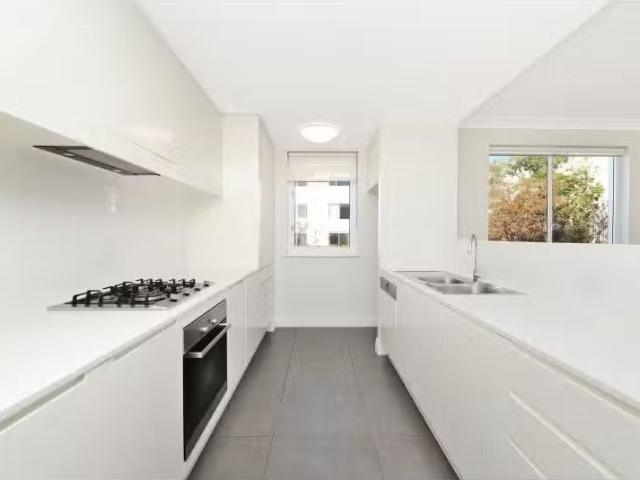 Cheap 203/10 Peninsula Drive, Breakfast Point Apartment for re.