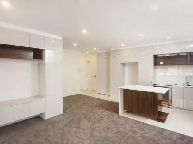 Nice 206/24 Wyatt Street, NEWSTEAD Apartment for rent Listed.