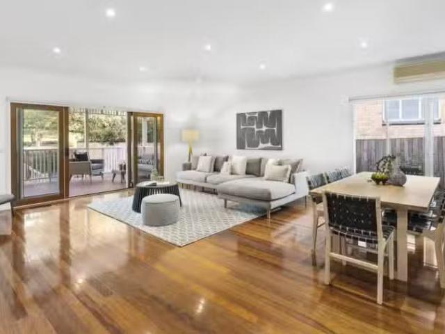 Nice 20 Arnott Street, Mont Albert North VIC 3129 House Auct.