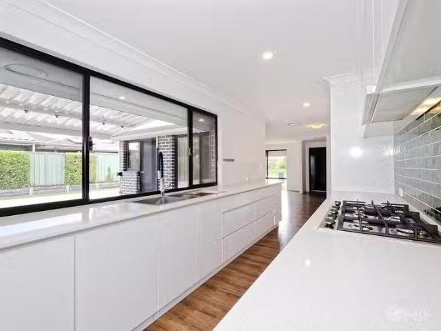 Rental! 20 Barnes Street, Rockingham, WA 6168