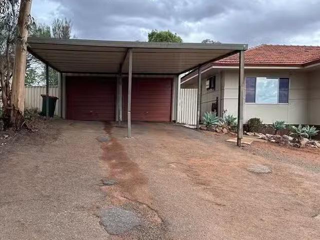 Charming 20 Blackbutt Street, Kambalda East, WA 6442
