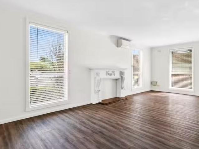 Deal! 20 Grimes Road, Point Lonsdale VIC 3225 House For Lease