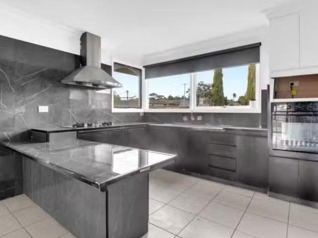 Just in! 20 Tasman Drive, Bundoora VIC 3083 House For Lease
