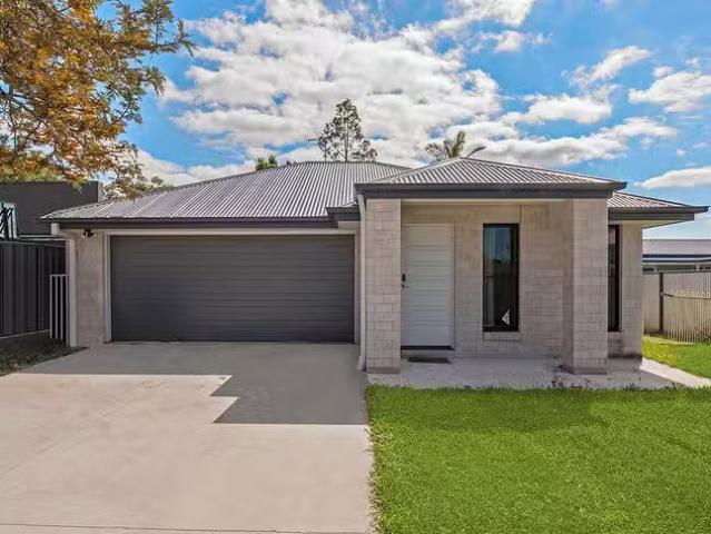 Unique 20B Harrier Avenue, Loganholme, QLD 4129