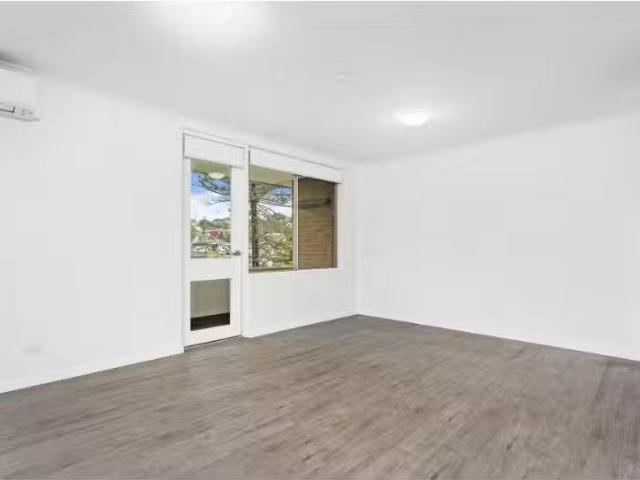 Cheap 21/3 Allan Street, Port Kembla Apartment for rent Liste.