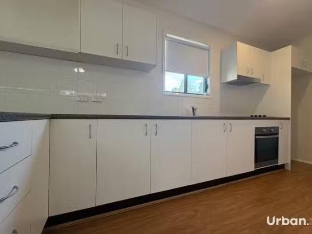 Cozy 210 Ellalong Road, Ellalong NSW 2325