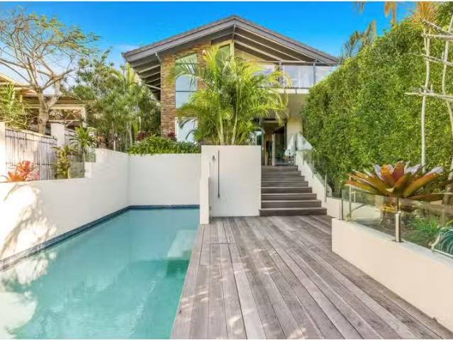 Rental! 2/10A Marine Parade, FINGAL HEAD Apartment for rent L.