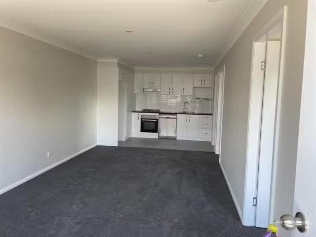 Rental! 2/11C Chelmsford Street, KOOTINGAL House for rent Lis.