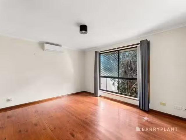 Deal! 2/129 Shetland Street, Endeavour Hills, VIC 3802