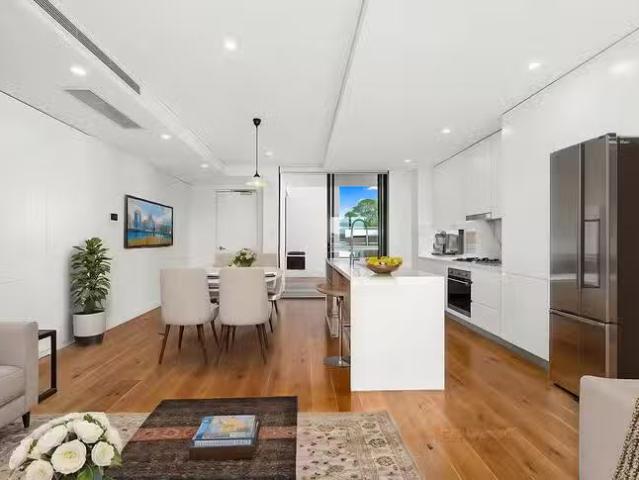 Cozy 2/132 Tennyson Road, Mortlake, NSW 2137