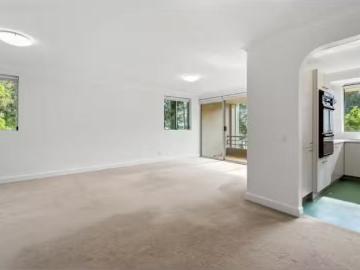 Deal! 21/400 Glenmore Road, PADDINGTON Apartment for rent Lis.